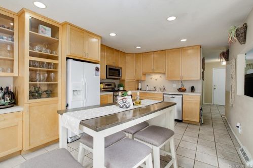 2748 Xanadu Way, Denver CO  80014-3443 exterior