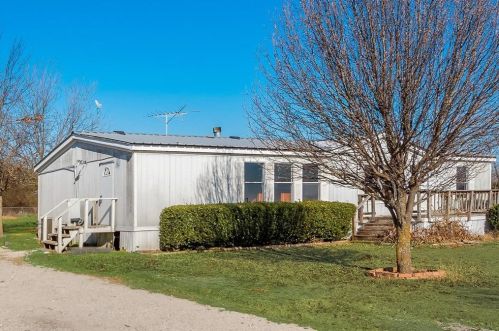 5845 Shady Hill Cir, Princeton TX  75407-4442 exterior