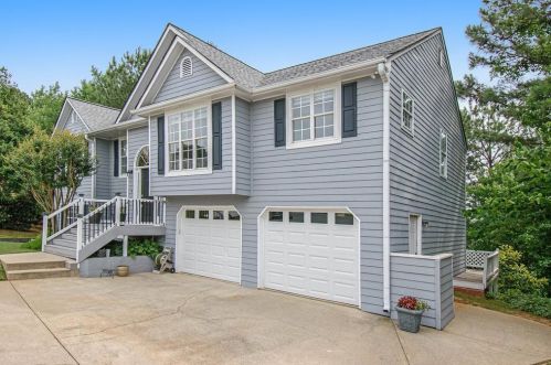 515 Mount Vernon Ln, Holly Springs, GA 30189-5370