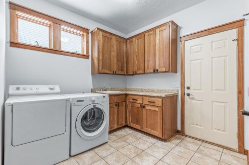 15604 Dunberry Way, Saint Paul MN  55124-7827 exterior
