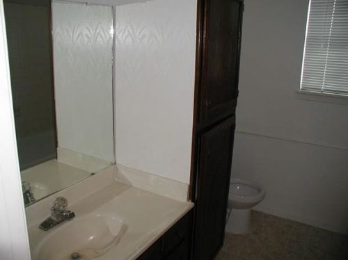 9515 Westpark Dr, Fort Worth TX  76126-3147 exterior