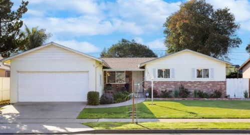 2305 College Ave, Modesto, CA 95350-3010