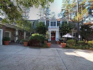 102 Batten Ct, Pinehurst, NC 28374-8214