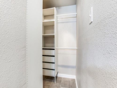 2137 Vlg Grn Dr, Garland TX 75044-7145 exterior