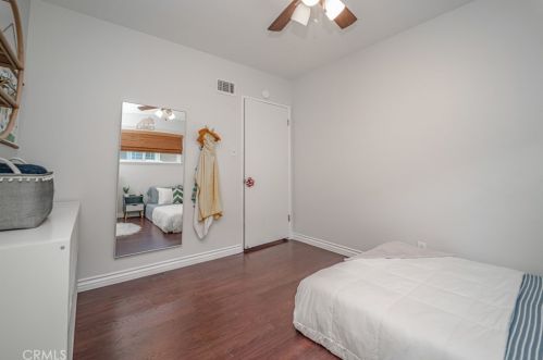10231 Eglise Ave, Downey CA  90241-2920 exterior