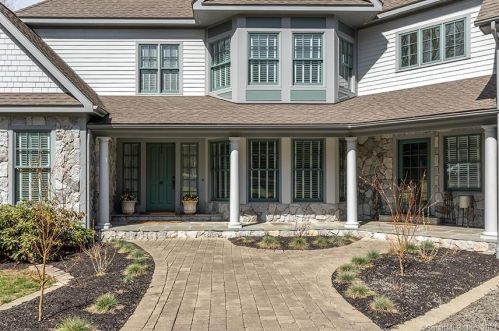92 Grey Fox Trl, Woodbury, CT 06798-2218