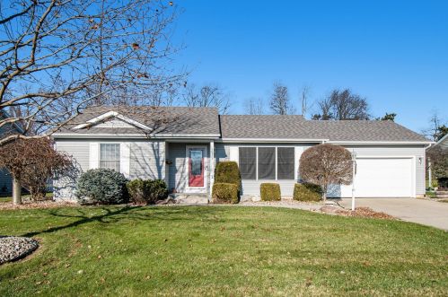 30539 Dunhill Xing, Elkhart, IN 46517-8812