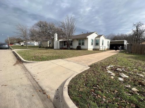 4405 Fairfax St, Fort Worth TX  76116-8613 exterior