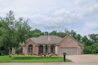 1273 Trail Dr, Nelson, IL 61021-3296