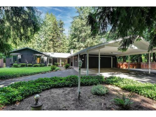 32000 Shady Dell Rd, Liberal, OR 97038-9485