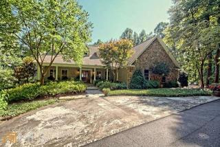 133 Lake View Ln, Clayton, GA 30525-3607