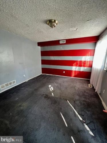 4440 Colorado St, Philadelphia, PA 19140-1834