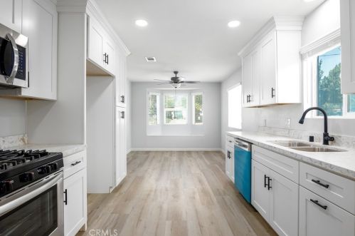 1052 7th St, Upland CA  91786-6877 exterior