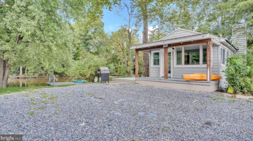 205 Potato Rd, Carlisle, PA 17015-8991