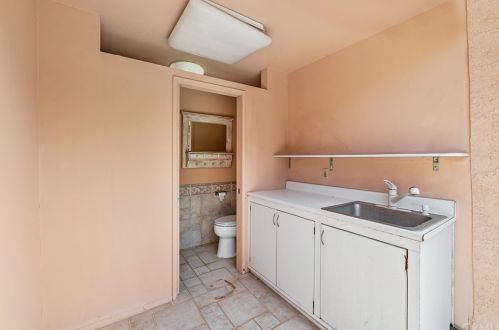 6535 Rycroft Dr, Riverside CA  92506-5314 exterior