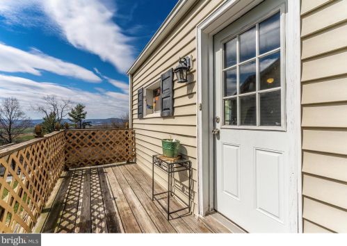 6819 Vale Summit Ln, Middletown MD  21769-6637 exterior