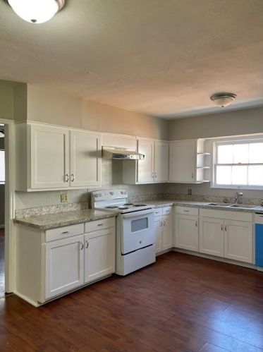 4017 Marks Pl, Fort Worth TX  76116-7946 exterior