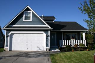 4618 Bedford Ave, Bellingham, WA 98226-1207