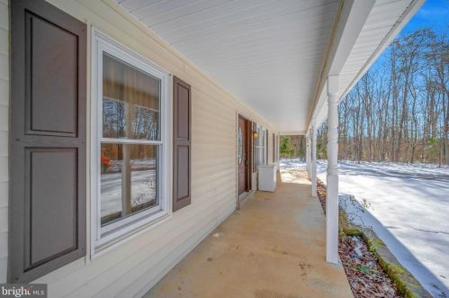 10493 Clifton Rd, Rapidan, VA 22733-8902