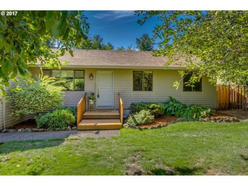 8488 Blake St, Tualatin, OR 97062-9011