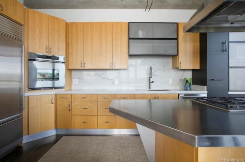 2000 Little Raven St, Denver, CO 80202-6120