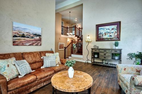 8548 Kettle Pl, Englewood CO 80112-4748 exterior