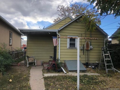 4636 Leaf Ct, Denver, CO 80216-2721