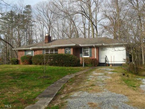 545 Holley St, Demorest, GA 30535-4920