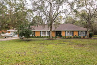 115 Sherwood Forest Cir, Brunswick, GA 31525-9226