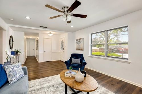 7029 Shauna Dr, Fort Worth TX  76180-7975 exterior