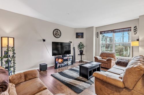 1179 Evergreen Ave, Des Plaines, IL 60016-4397