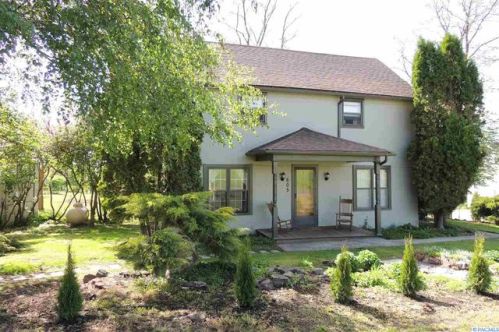 605 3rd St, Garfield, WA 99130-5004