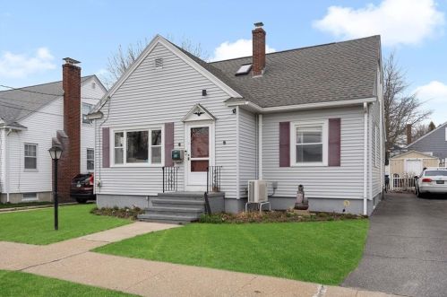 53 Stonelaw Ave, Providence, RI 02908-2324