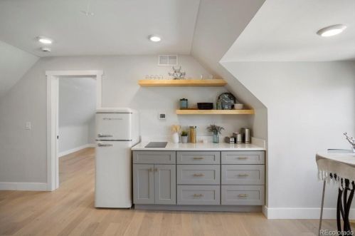 111 4 Ave, Denver CO 80203-4007 exterior