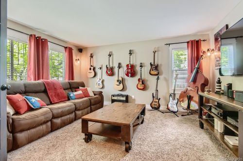 10086 Granite Hl Dr, Parker CO 80134-9512 exterior