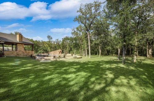 2117 Fairway Acres Dr, Argyle TX 76226-9536 exterior