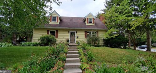 180 Moul Ave, Hanover, PA 17331-2034