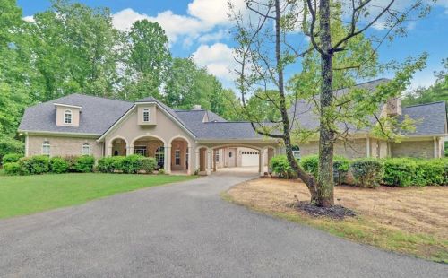 65 Bearslide Holw, Dahlonega, GA 30533-8730