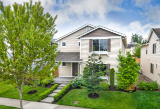 34011 Carmichael St, Snoqualmie, WA 98065-9497