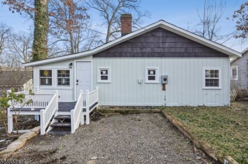 4 High To Ga Trl, Andover, NJ 07821-3112