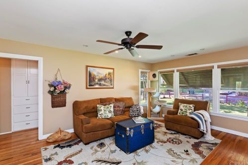 3687 Roslyn St, Riverside CA  92504-3536 exterior