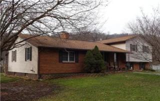 11111 Locust Grove Rd, Cumberland, MD 21502-4829