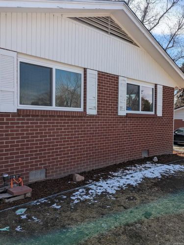 2070 Un Dr, Aurora CO 80015-6600 exterior