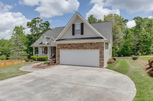 2861 Senator Ct, Buford, GA 30519-8034