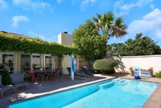 2585 Luciernaga St, Carlsbad, CA 92009-5822