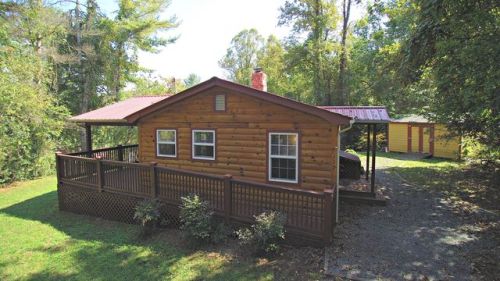 143 Pecan Dr, Sylva, NC 28779-6931