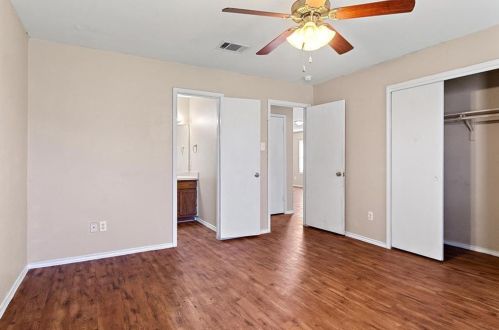 3206 Crownover St, Austin TX  78725-4755 exterior