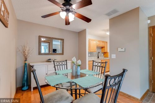 1070 Carmel Ct, Saint Paul MN  55126-5877 exterior