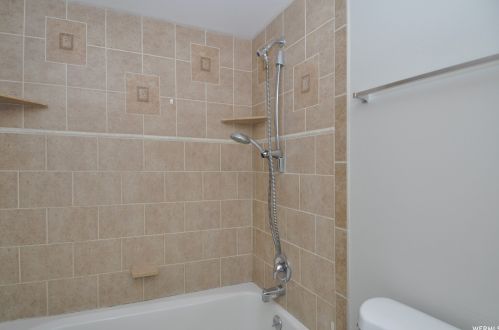 10251 Phlox St, Sandy UT 84094-4539 exterior