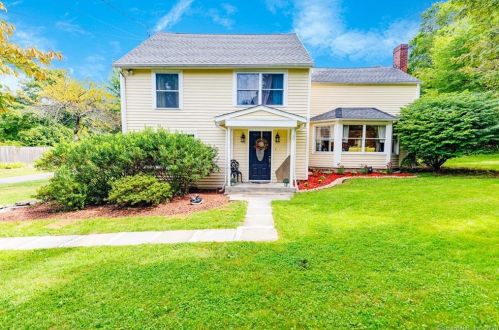 92 Bagburn Rd, Upper Stepney, CT 06468-1407